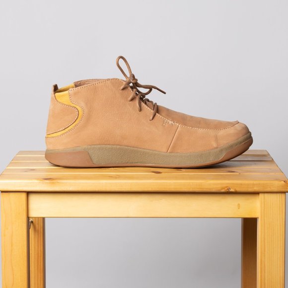 OluKai Lolii Puki Shoes / Color: Tan / Size: 13 main image 6